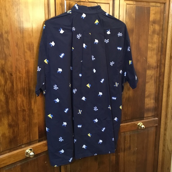 Man’s button down shirt - Picture 3 of 3